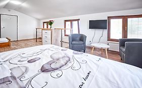 Nice Accommodation In Mikulov
